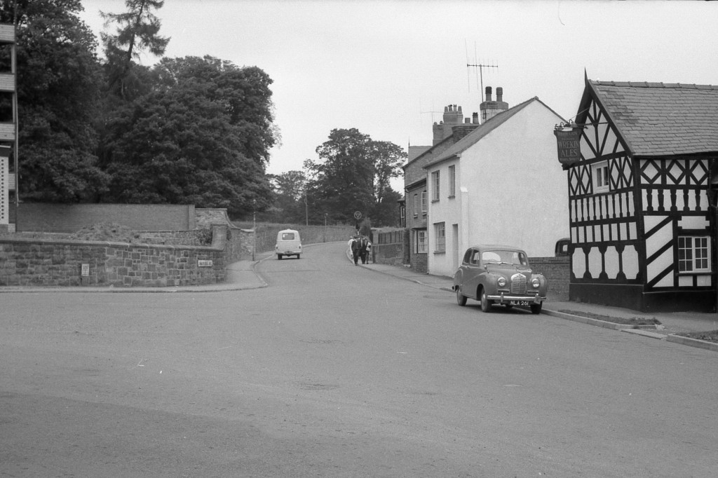 OSWNEGO1159 Oakhurst Road, 1963 Oswestry Family & Local History Group